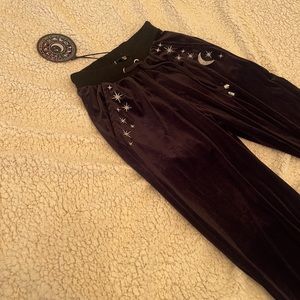 SCORPIO jogger / sweat pants. Dollskill